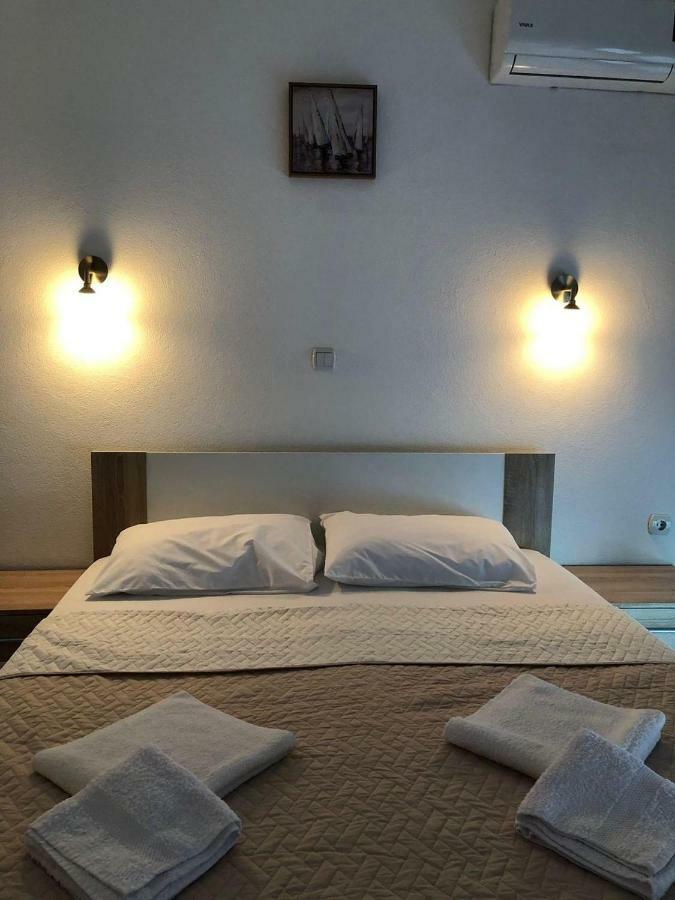 Apartman Ail 2 Ulcinj Exterior foto